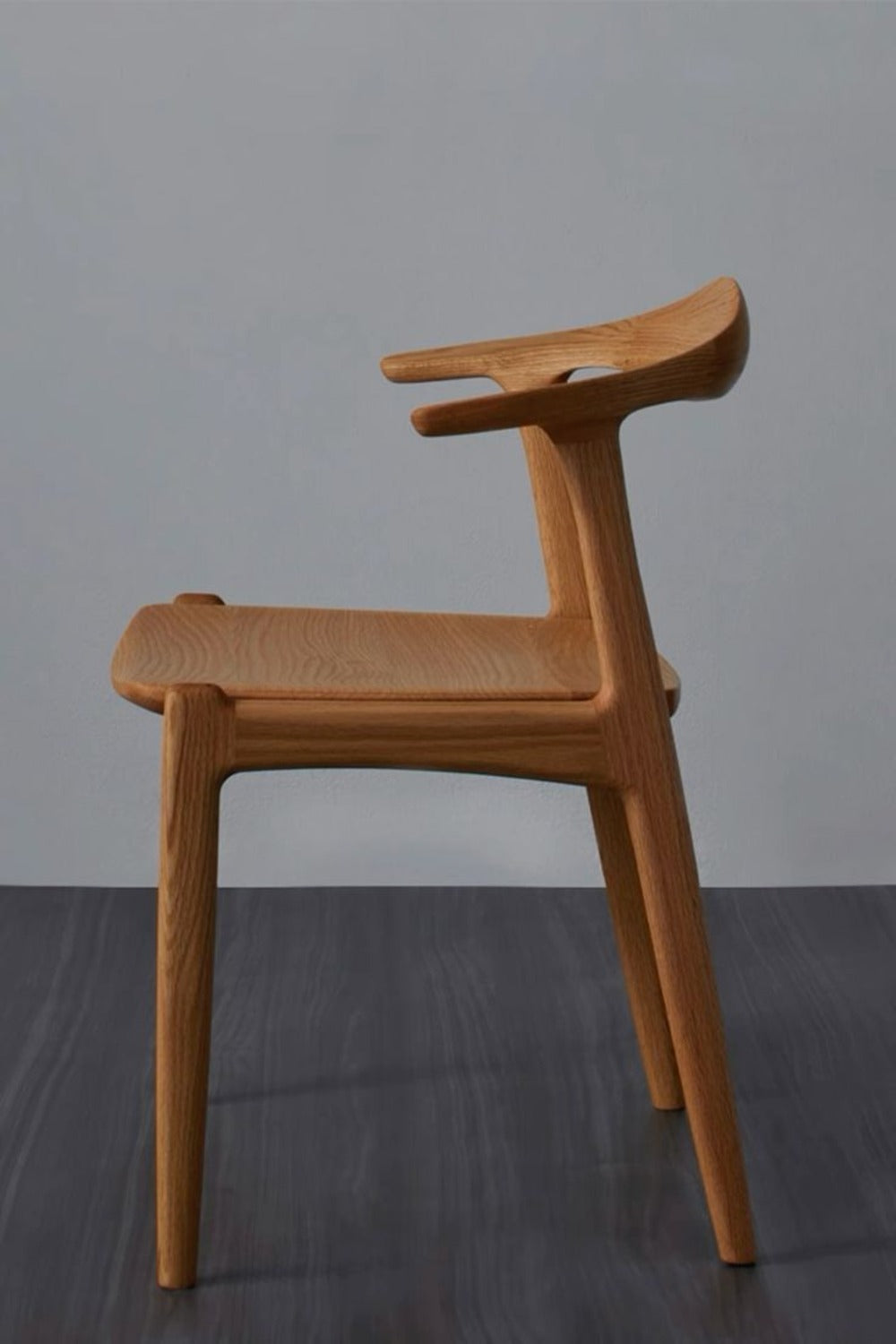 Delta Chair