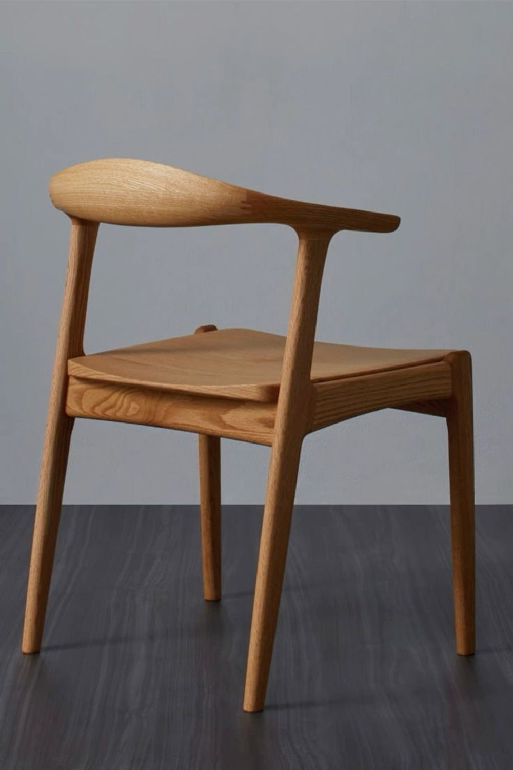 Delta Chair